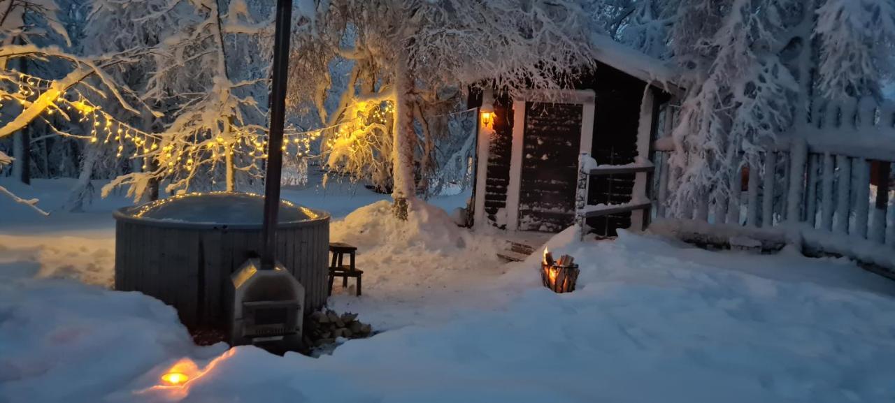 Вилла Hamra Stugby - Nature Adventures Хамра Экстерьер фото